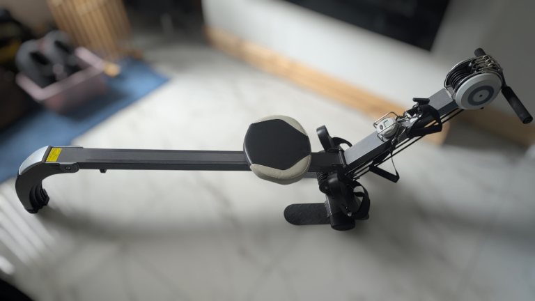 Home Rowing Machine - Good Condition, Digital Counter