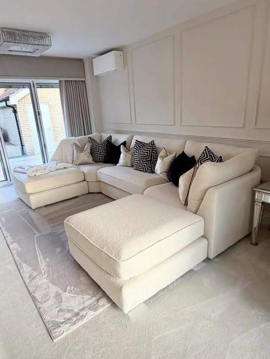 Must Go ASAP | Bishop U Shape Sofa | Corner Sofa | multi Colours | All UK Delivery Order Now  