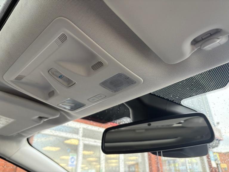 2020 Ford Fiesta 1.0 EcoBoost Hybrid mHEV 125 Vignale Edition 5dr + PANROOF / NAV / LEATHER  HATC...