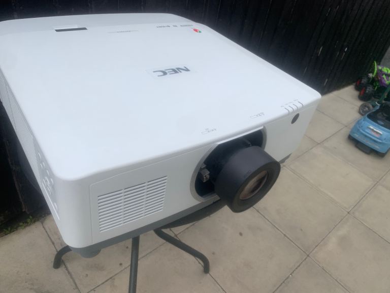 NEC PA703UL  projector - Tested Fully Working
