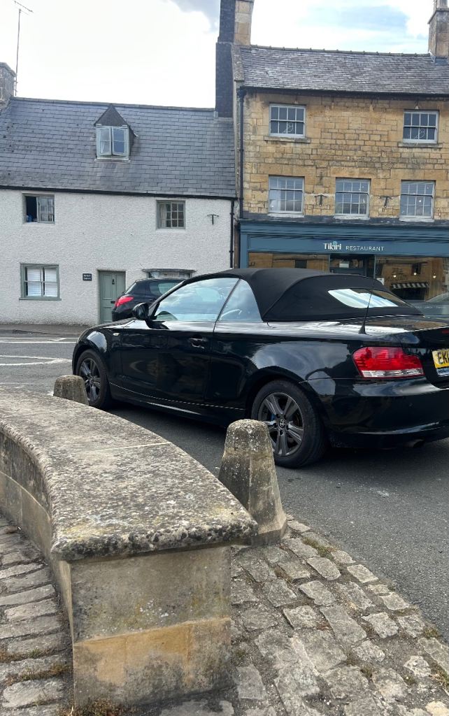 BMW, 1 SERIES, Convertible, 2010, Manual, 1995 (cc), 2 doors