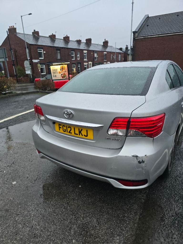 Toyota, AVENSIS, Saloon, 2012, Manual, 1998 (cc), 4 doors