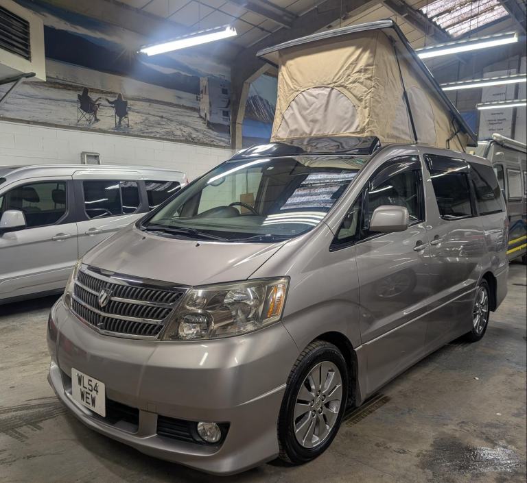 TOYOTA ALPHARD POP-TOP DAY VAN/CAMPERVAN 3.0 AUTO 4 x 4 ***AMAZING VALUE***