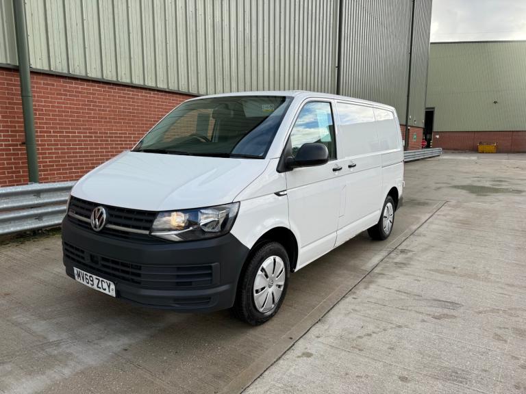 2019 Volkswagen Transporter T32 2.0 TDI BMT 150 Startline Van 4MOTION SWB 2019 69 Plate PANEL VAN...