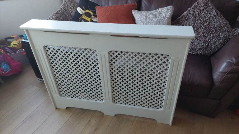 Radiator cover