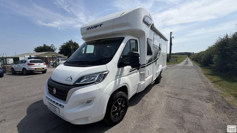 Swift Edge 476, 6 berth, 6 belts, gargae twin be motorhome for sale