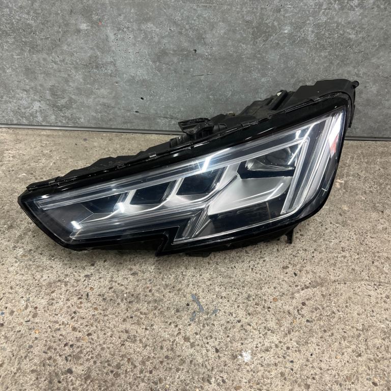 Audi A4 S4 Rs4 B9 matrix full led headlight passenger side 2015 - 2019 
