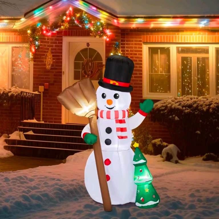🎄 6ft Inflatable Snowman — Brand New! ⛄