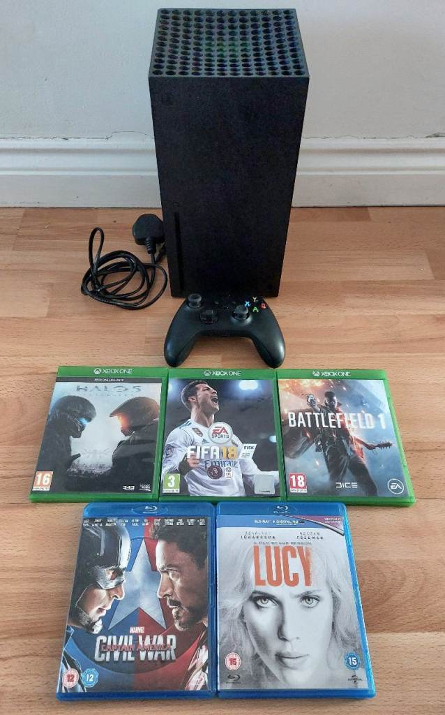 XBOX Series X with official wireless controller and games 