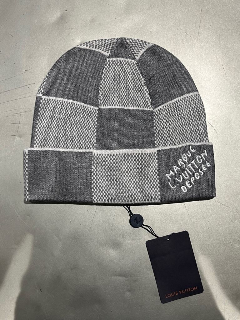LV Beanie – Grey