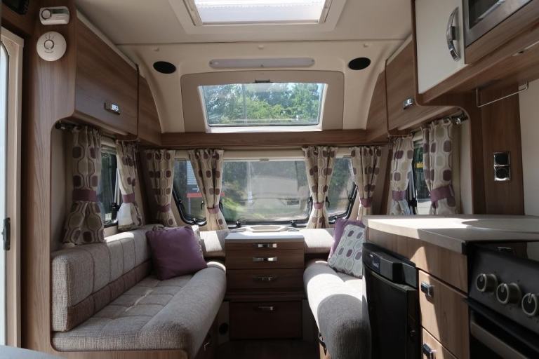 2017 SWIFT Astbury Major 4SB 