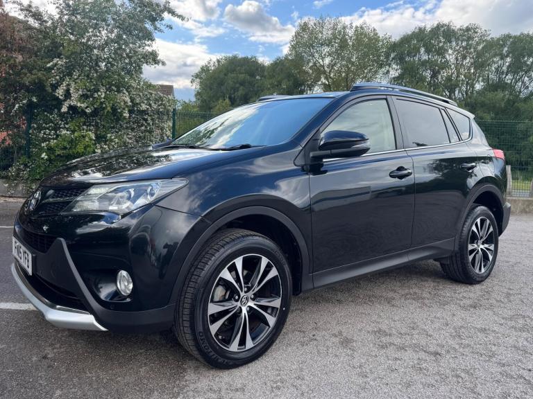 2015 Toyota RAV4 2.2 D-CAT Invincible 5dr Auto ESTATE DIESEL Automatic