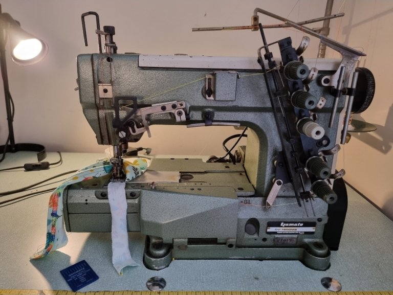 Yamato Industrial Cover stitch Sewing Machine DV 1600MB