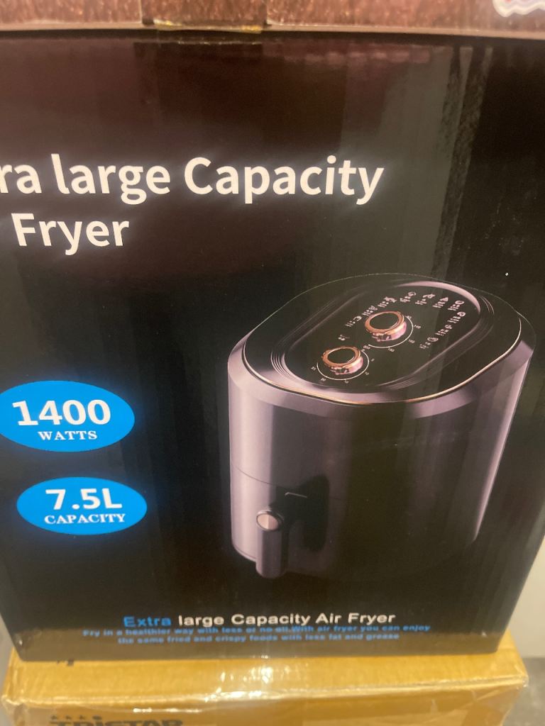 Cream and rose gold air fryer 