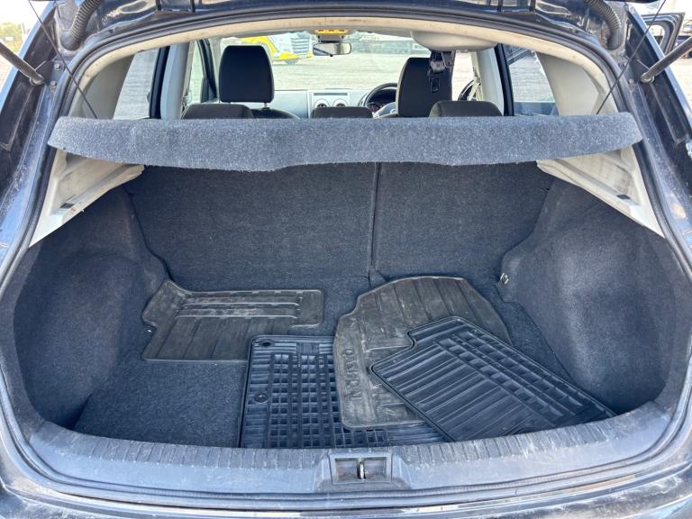 2010 Nissan Qashqai 1.5 dCi Acenta 5dr HATCHBACK Diesel Manual