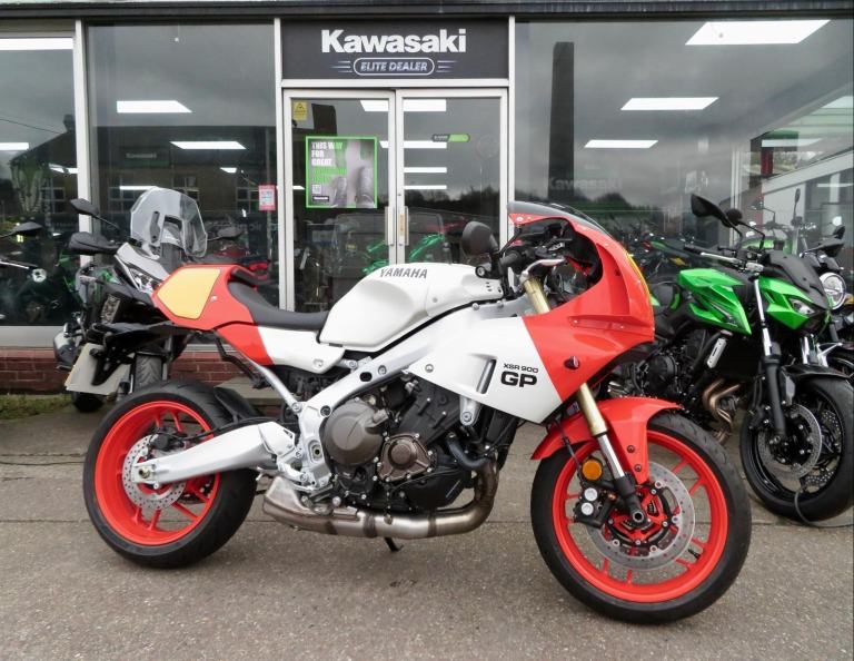 YASMAHA XSR900 GP 2025