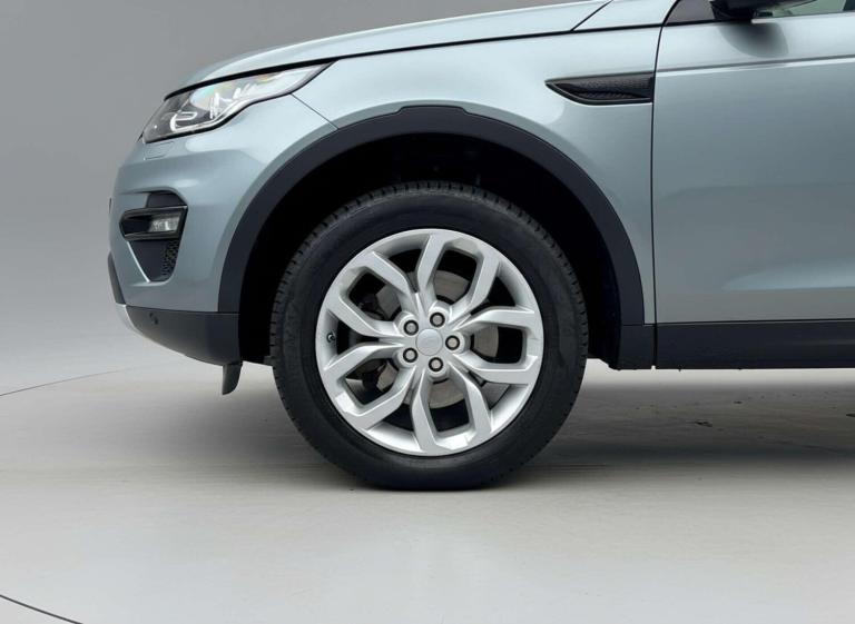 2016 Land Rover Discovery Sport 2.0 TD4 180 HSE 5dr Auto ESTATE DIESEL Automatic