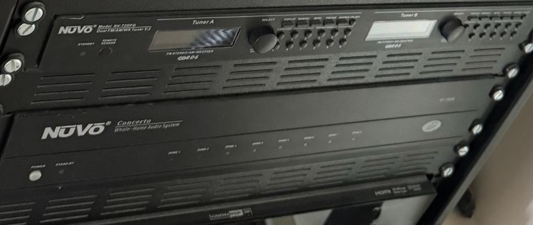 Nuvo Concerto NV-18GM  and  NV-T2DFG