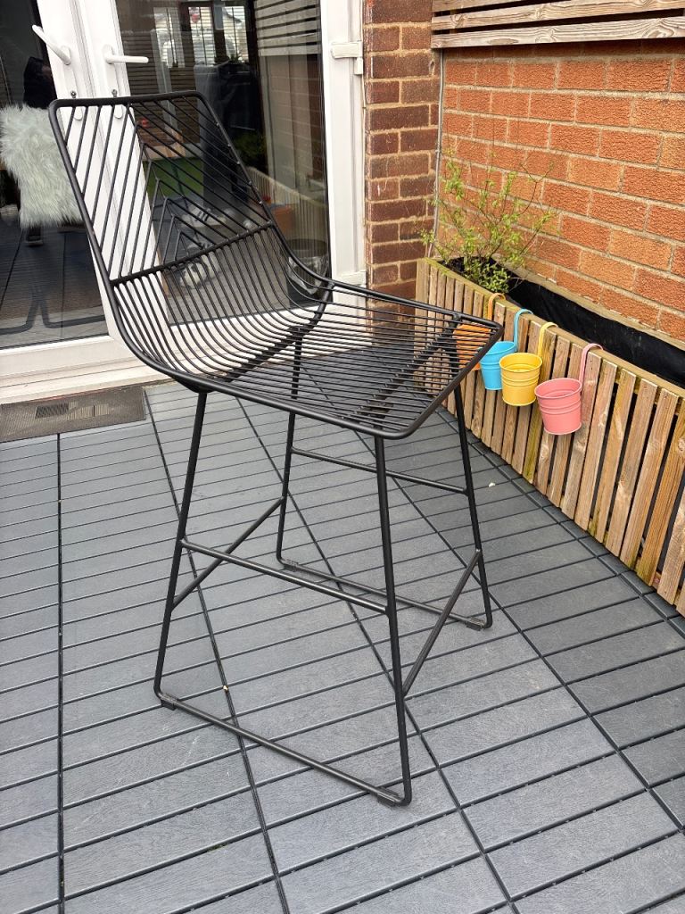 Metal Bar/ Kitchen Stool