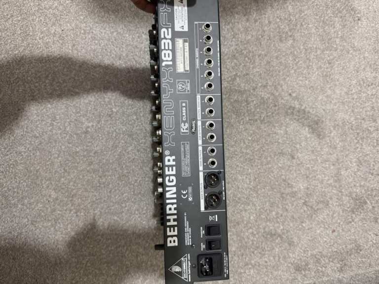 Behringer Xenyx 1832FX 18 Channel Mixer | Good Condition
