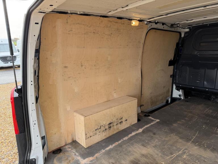 2020 Mercedes-Benz Vito 114CDI Pure Van PANEL VAN DIESEL Manual