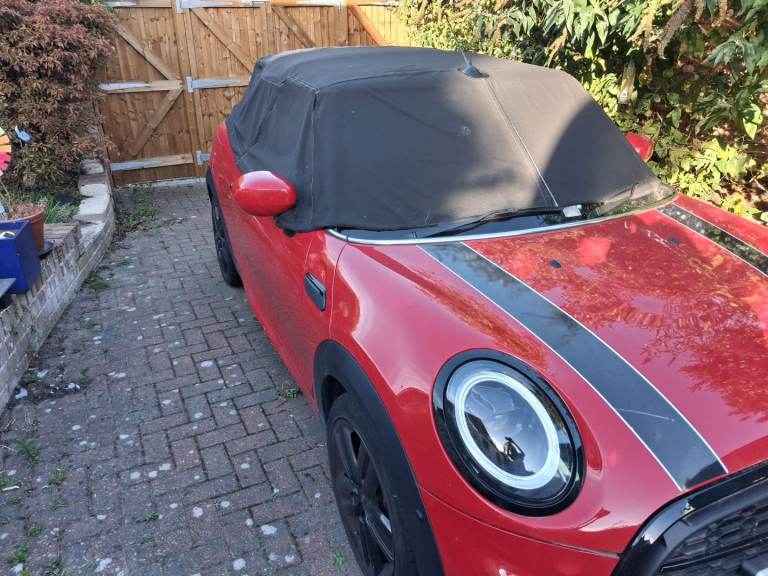Mini convertable roof cover
