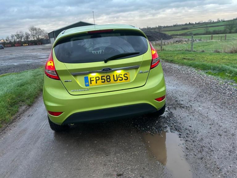 2009 Ford fiesta titanium 