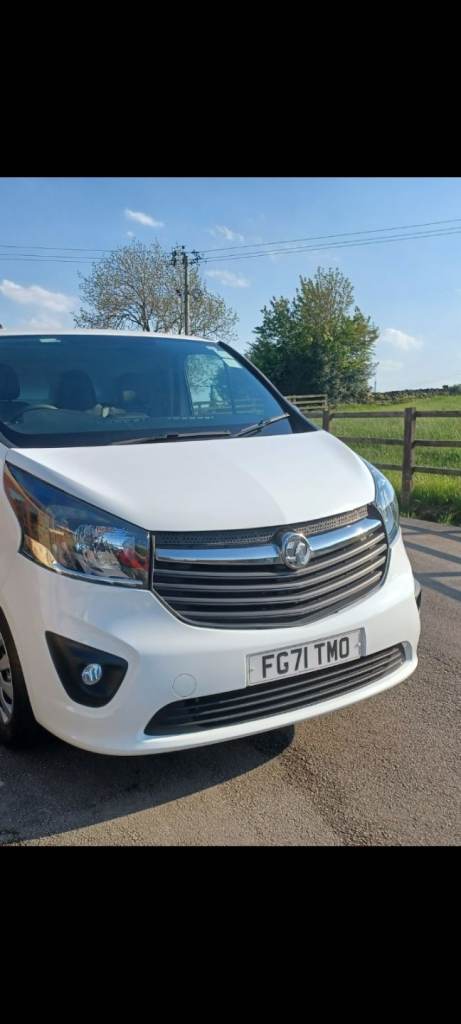 Vauxhall Vivaro front end panels.