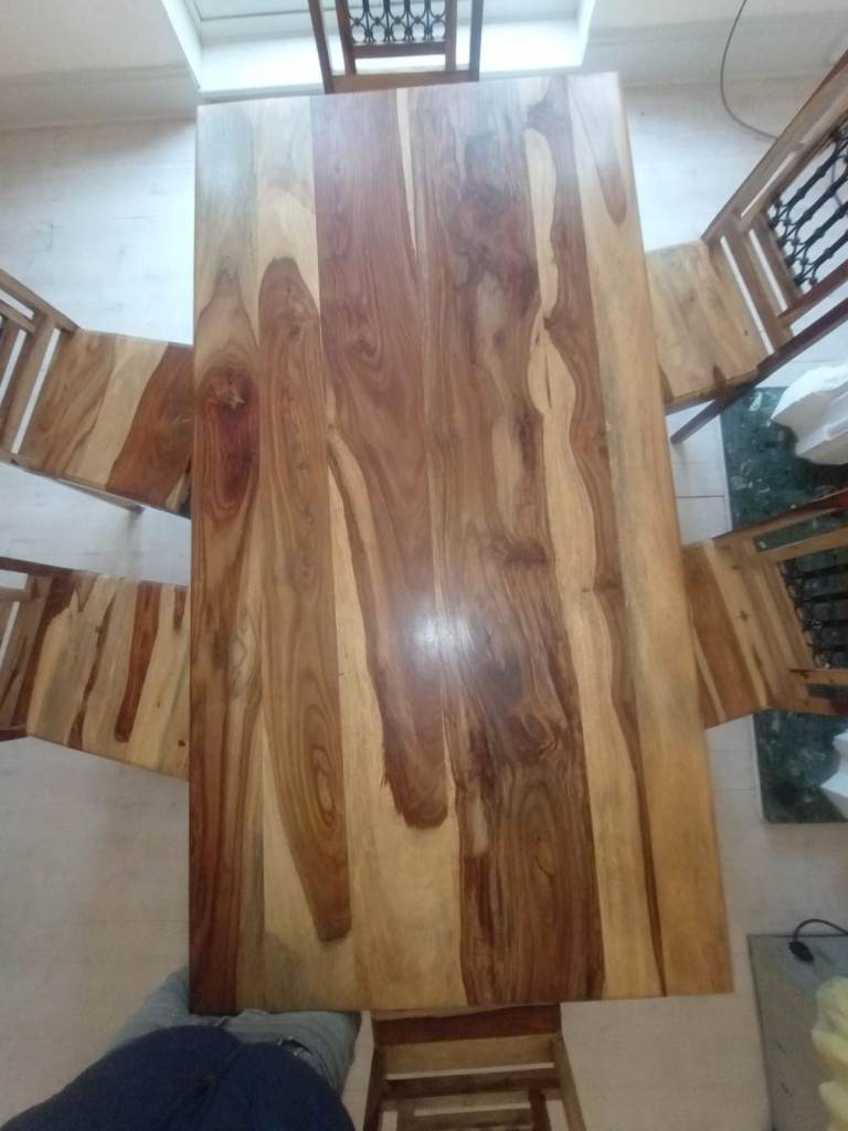 Indian Oak Table with 6 Matching Chairs 