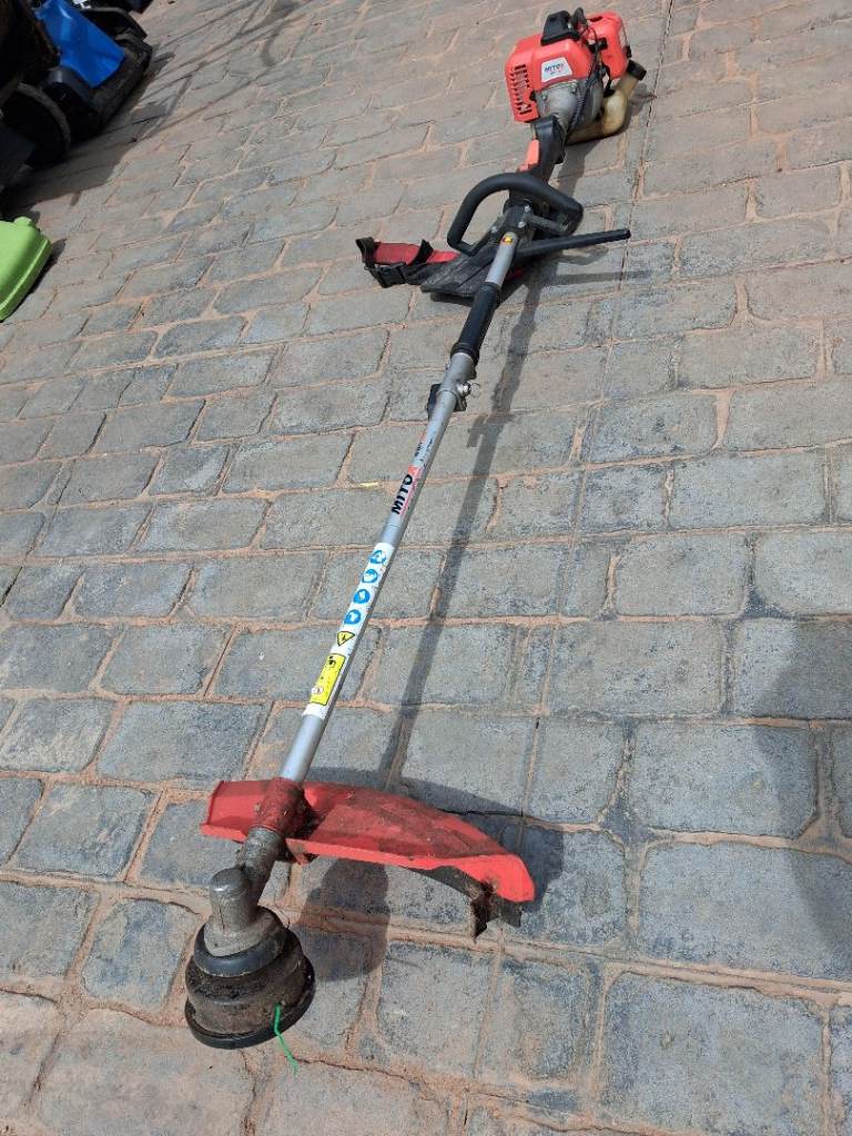 MITOX 281MT Petrol Strimmer – Good Working Condition
