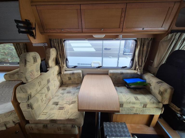 CI Carioca Living 15 Coachbuilt Motorhome 2004