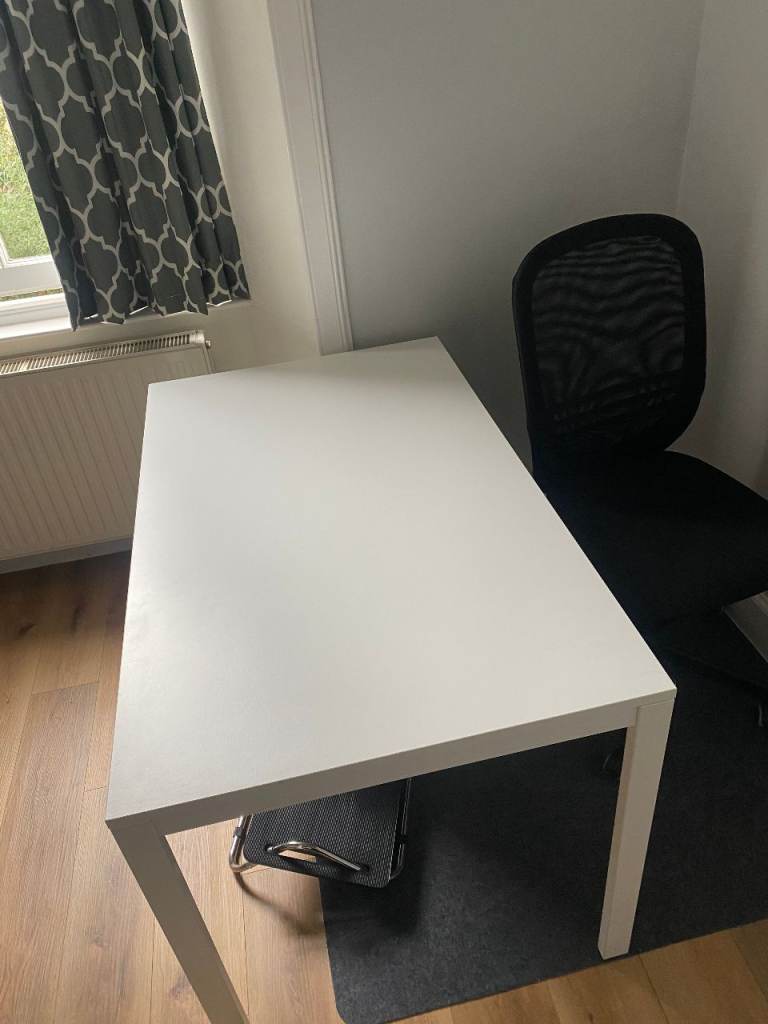 desk and desk chair