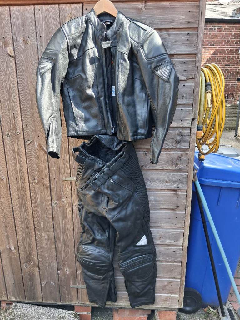 Heine Gericke "Streetline " Leather Motor Cycle Jacket and trousers