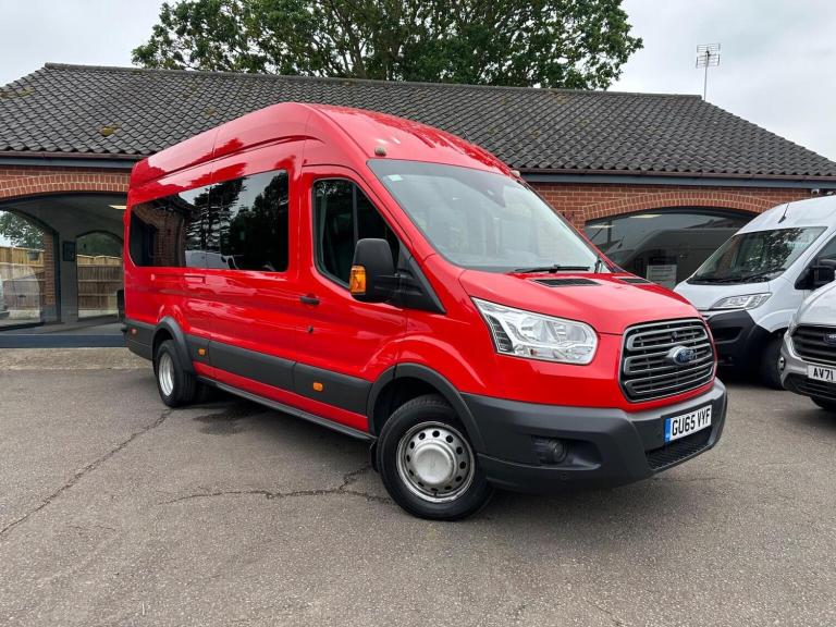 FORD TRANSIT 2.2 TDCi 460 HDT Trend L4 H3 4dr (18 seats) 2015