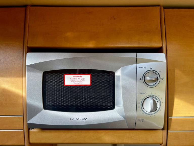 2011 Peugeot Olympus 462 Olympus 462 Single Axle Unlisted Petrol Automatic