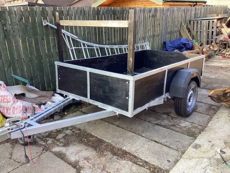 Car trailer