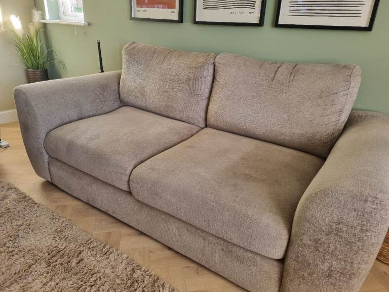 3 & 2 Seater Sofa