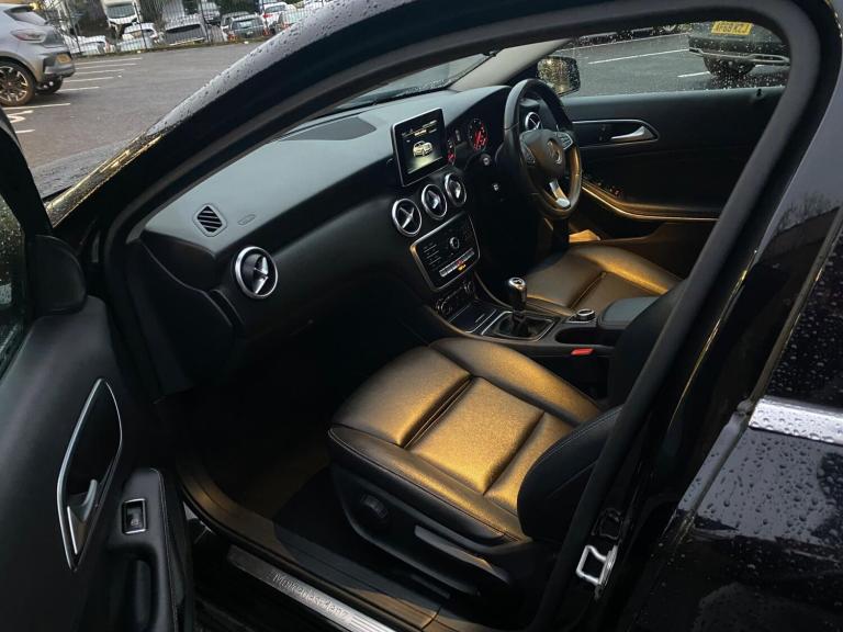 2017 Mercedes-Benz A-Class 1.5 A180d SE Euro 6 (s/s) 5dr HATCHBACK Diesel Manual