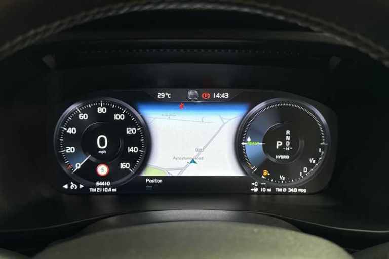 2021 Volvo XC40 1.5 T5 Recharge PHEV R DESIGN Pro 5dr Auto ESTATE PETROL/ELECTRIC Automatic