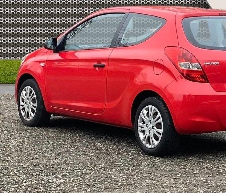 HYUNDAI i20 1.2 *LOW INSURANCE 1.2 *MOT- 24/06/26 *like vauxhall corsa kia picanto Ford Fiesta 