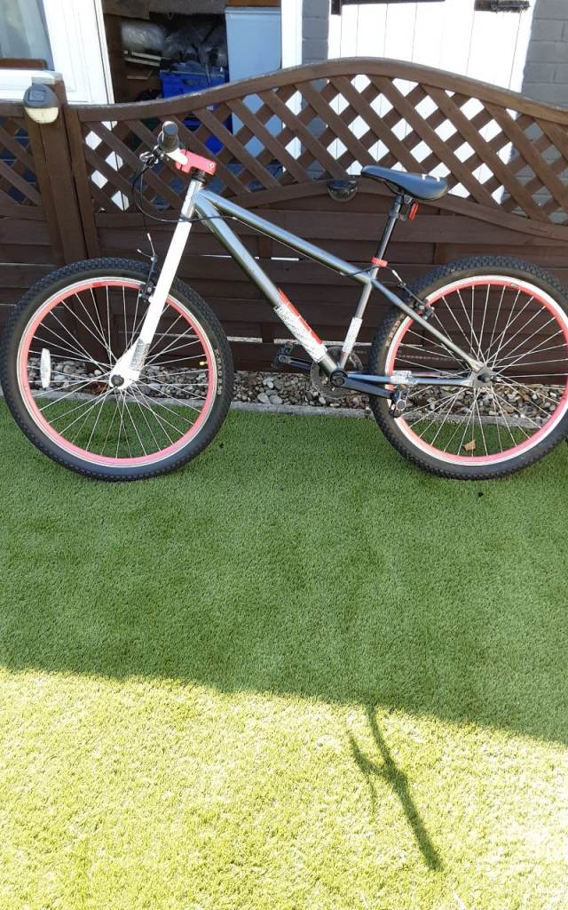                    X RATED JUMP   BIKE 