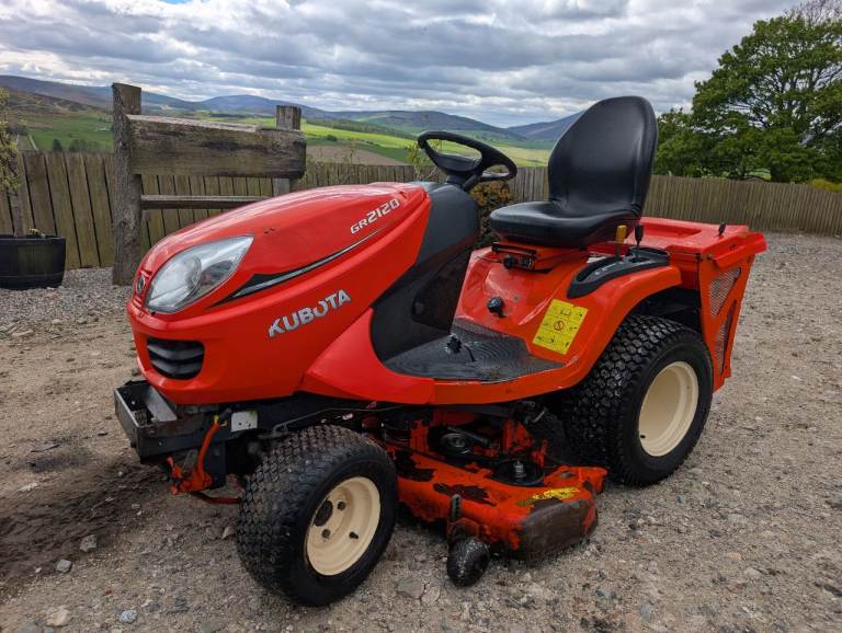 Kubota GR2120 Rideon Lawower