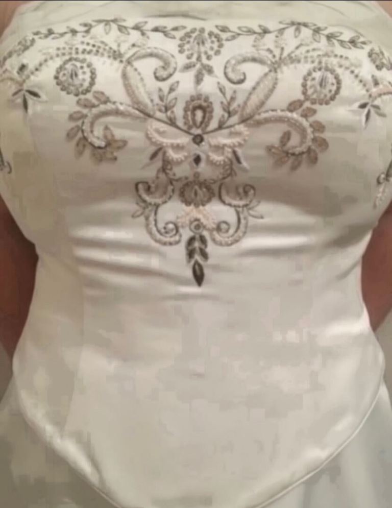 Beautiful 2 piece ivory wedding dress.