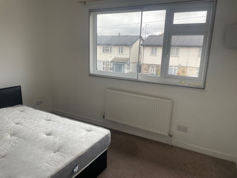 Spacious double room