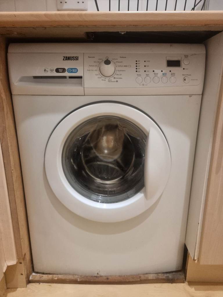 Zanussi 6kg Washing Machine