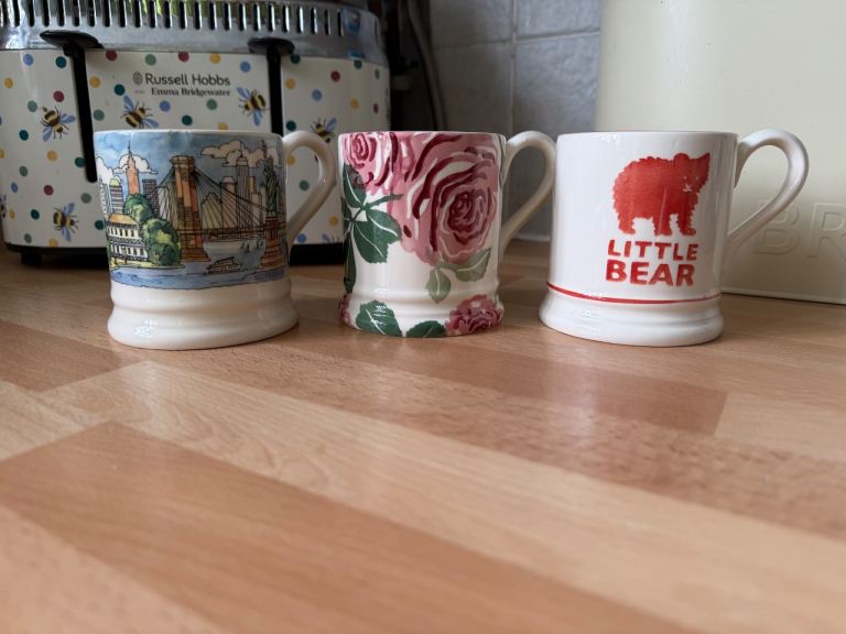 Emma Bridgewater Bee and Polka Dot Teapot and Mugs