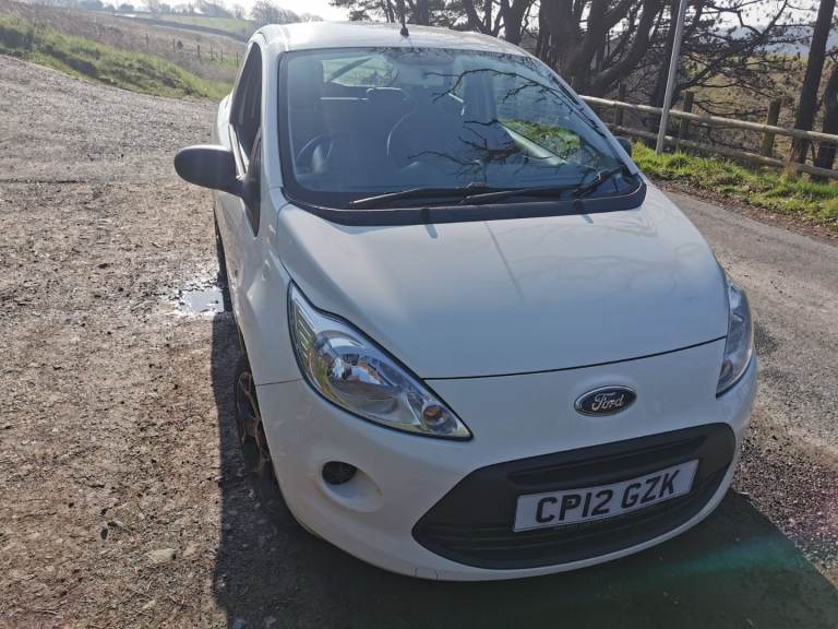 Ford, KA, Hatchback, 2012, Manual, 1242 (cc), 3 doors