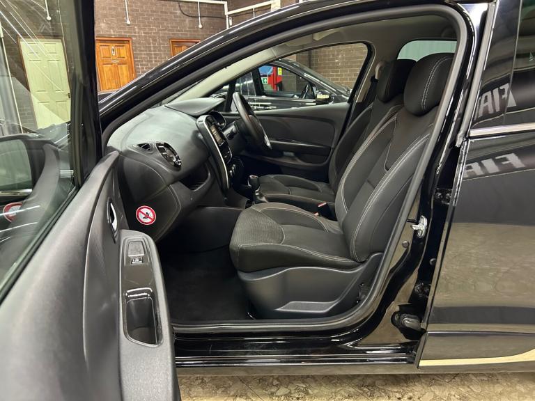 2019 Renault Clio 1.5 dCi 90 Iconic 5dr Auto HATCHBACK Diesel Automatic