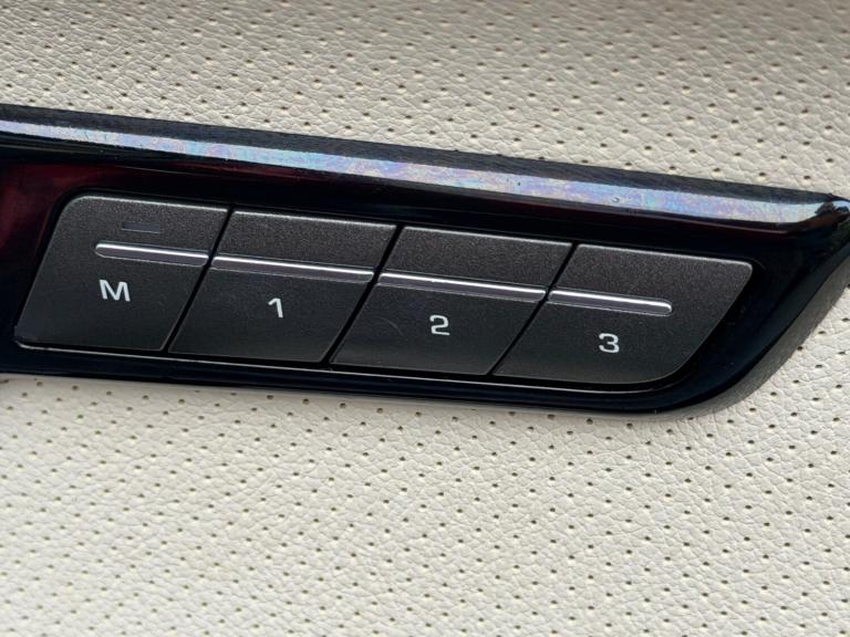 2014 Land Rover Range Rover Evoque 2.2 SD4 Dynamic Automatic 4WD 5dr SUV Diesel Automatic