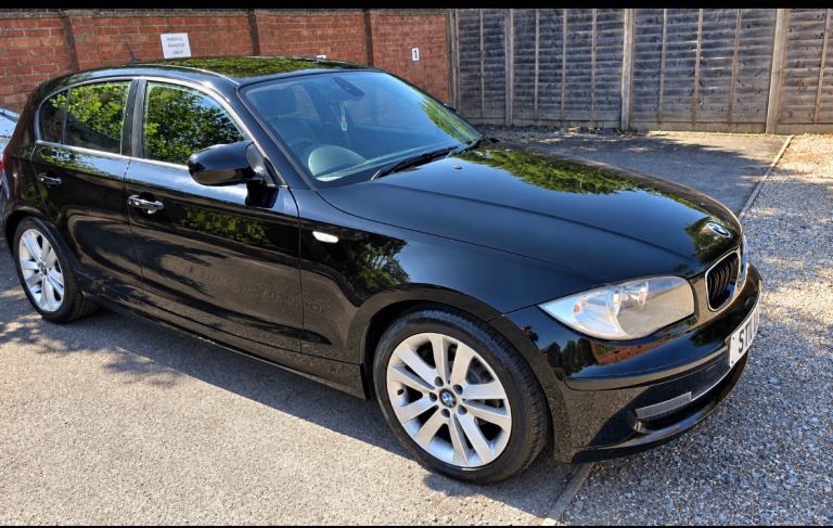 BMW, 1 SERIES, Hatchback, 2011, Manual, 1995 (cc), 5 doors